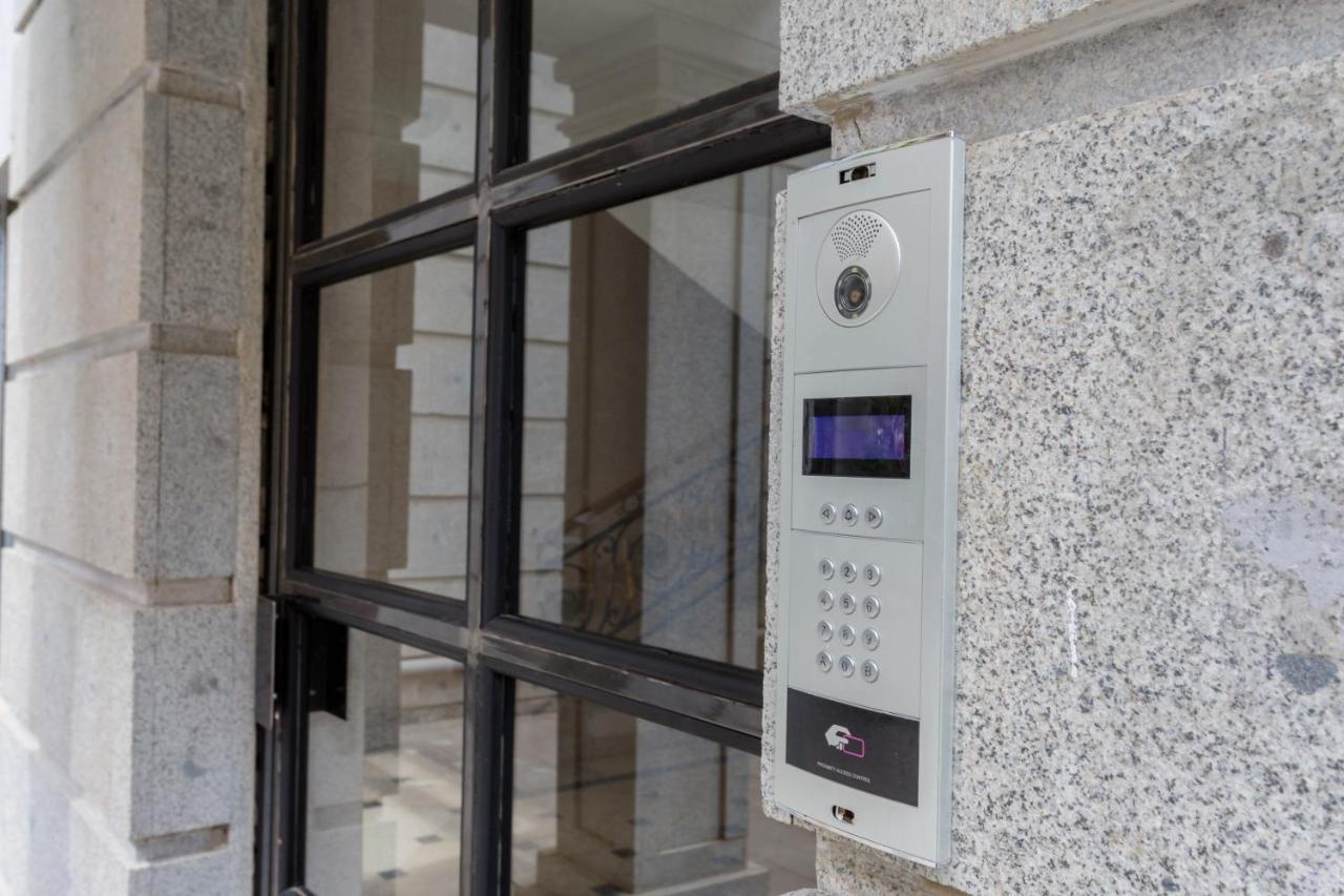 Downtown Two-Bedrom Apartment Tbilisi Exterior foto
